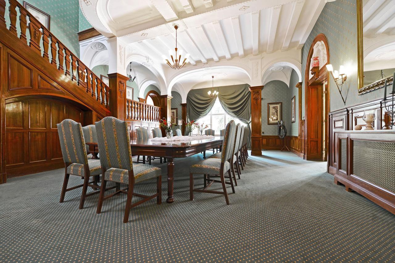 Schlosshotel Villa Westerberge Ашерслебен Экстерьер фото