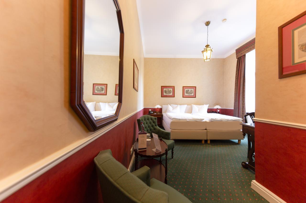 Schlosshotel Villa Westerberge Ашерслебен Экстерьер фото